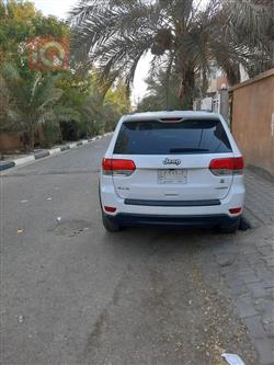 جيب جراند شيروكي